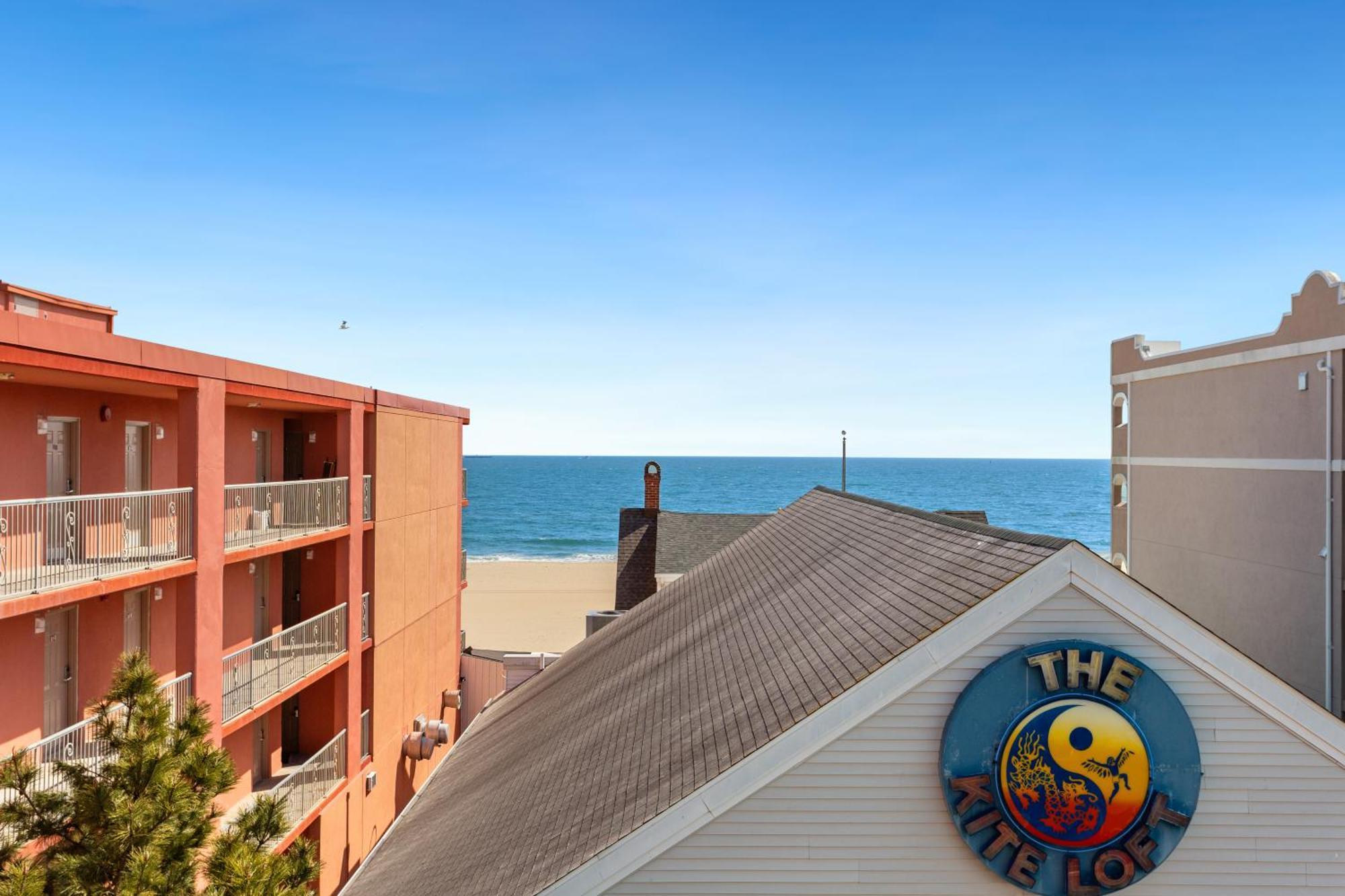 Americana Motor Inn On Boardwalk Ocean City Exterior photo